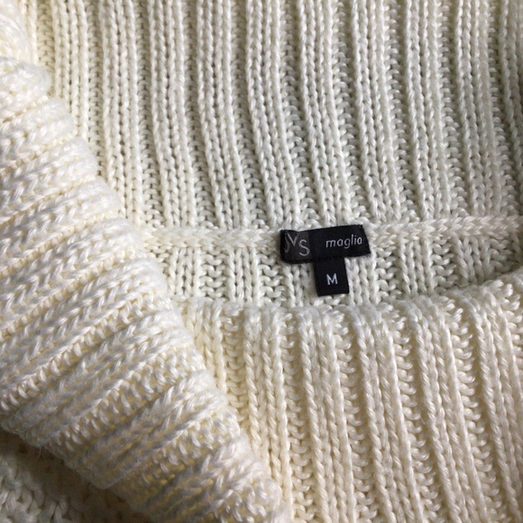 Pulle blanc ajouré - Picture 3 of 3